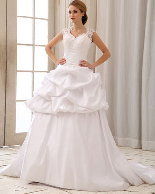 Robes de mariage romantiques de cou de licou de douille de chapeau de dentelle avec le soutien-gorge en forme de coeur
